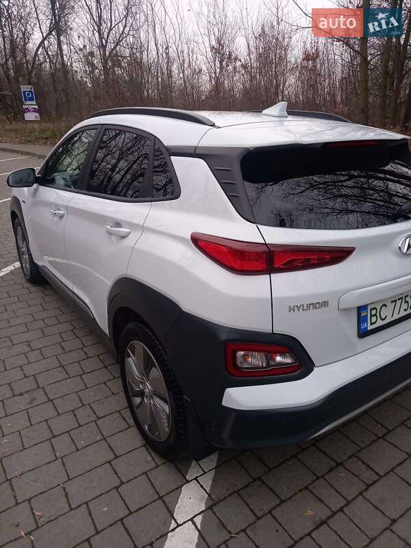 Внедорожник / Кроссовер Hyundai Kona 2020 в Львове фото 72 Внедорожник / Кроссовер Hyundai Kona 2020 в Львове