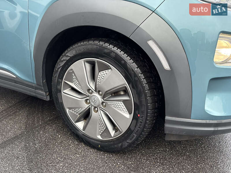 Внедорожник / Кроссовер Hyundai Kona 2020 в Виннице