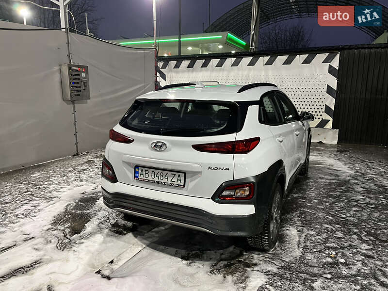 Внедорожник / Кроссовер Hyundai Kona 2020 в Виннице