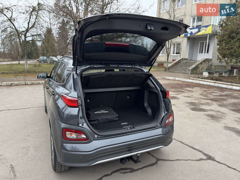 Позашляховик / Кросовер Hyundai Kona 2020 в Рівному