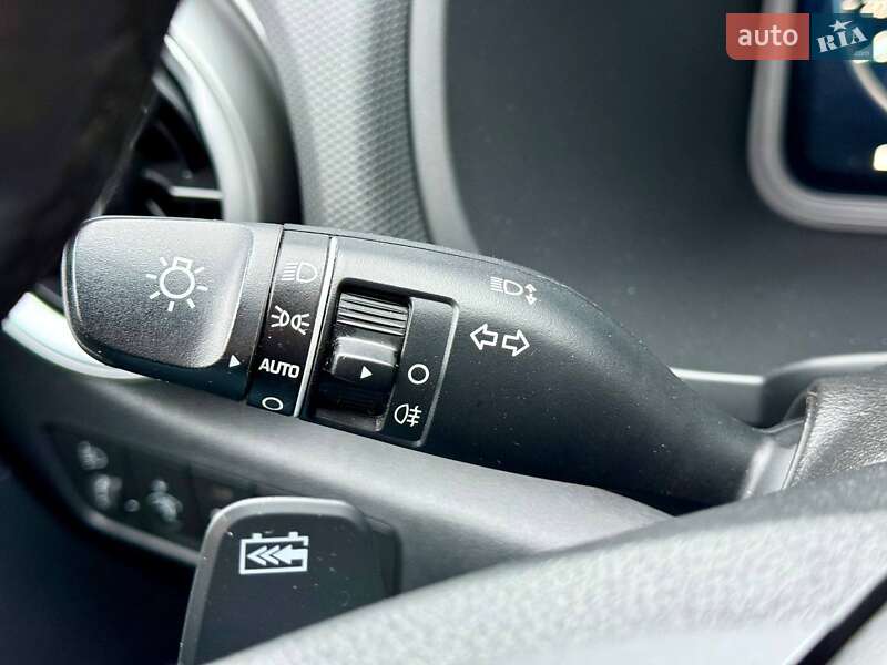 Внедорожник / Кроссовер Hyundai Kona 2023 в Самборе