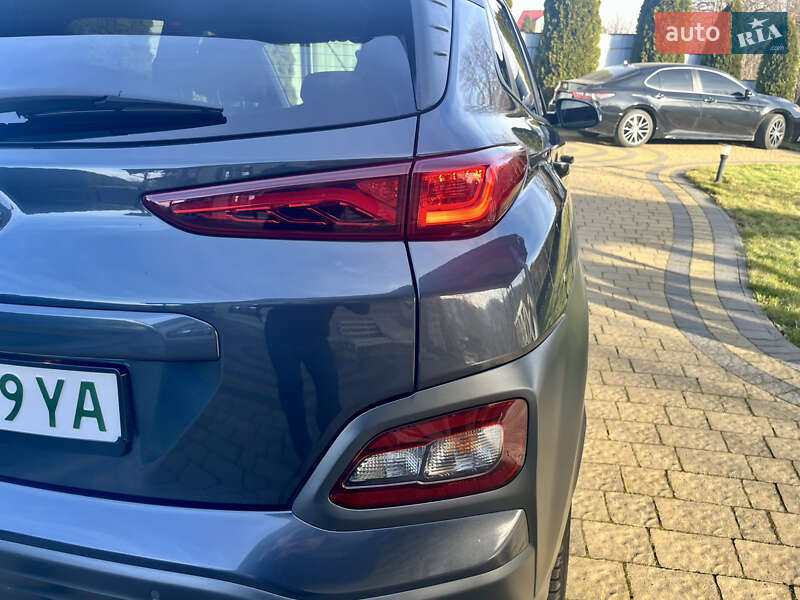 Внедорожник / Кроссовер Hyundai Kona 2019 в Ивано-Франковске