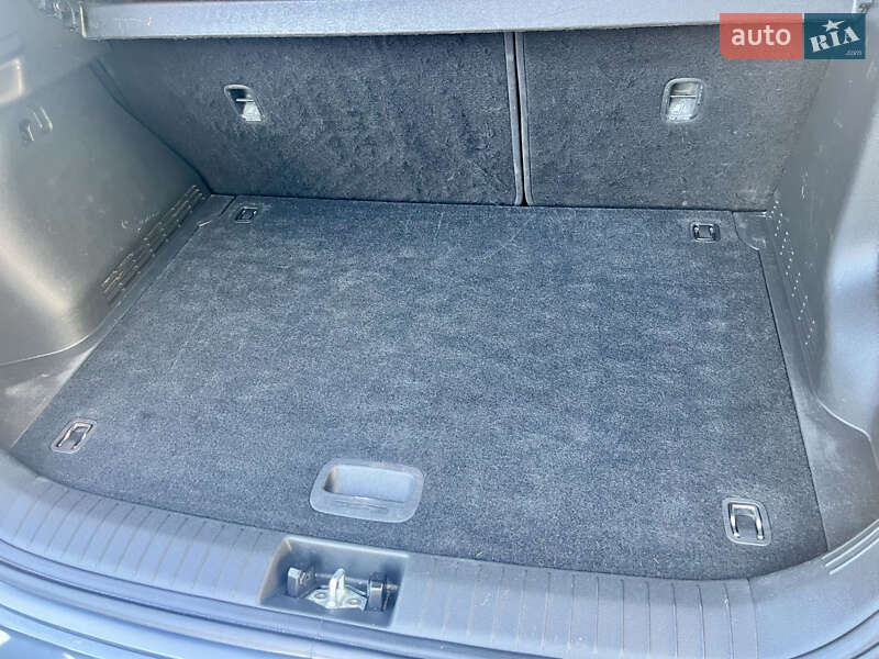 Внедорожник / Кроссовер Hyundai Kona 2019 в Ивано-Франковске