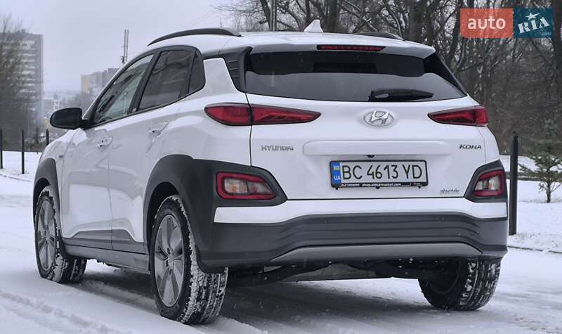 Внедорожник / Кроссовер Hyundai Kona 2021 в Львове