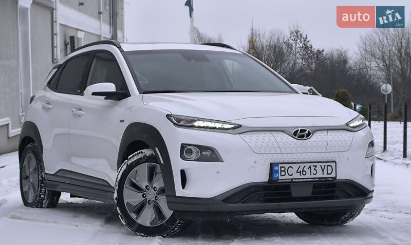 Внедорожник / Кроссовер Hyundai Kona 2021 в Львове