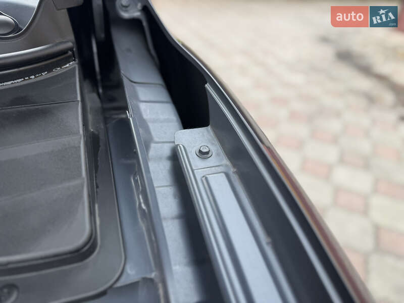 Внедорожник / Кроссовер Hyundai Kona 2022 в Ровно