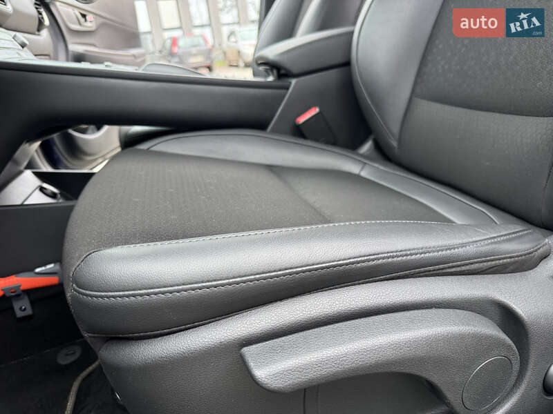 Внедорожник / Кроссовер Hyundai Kona 2020 в Ровно