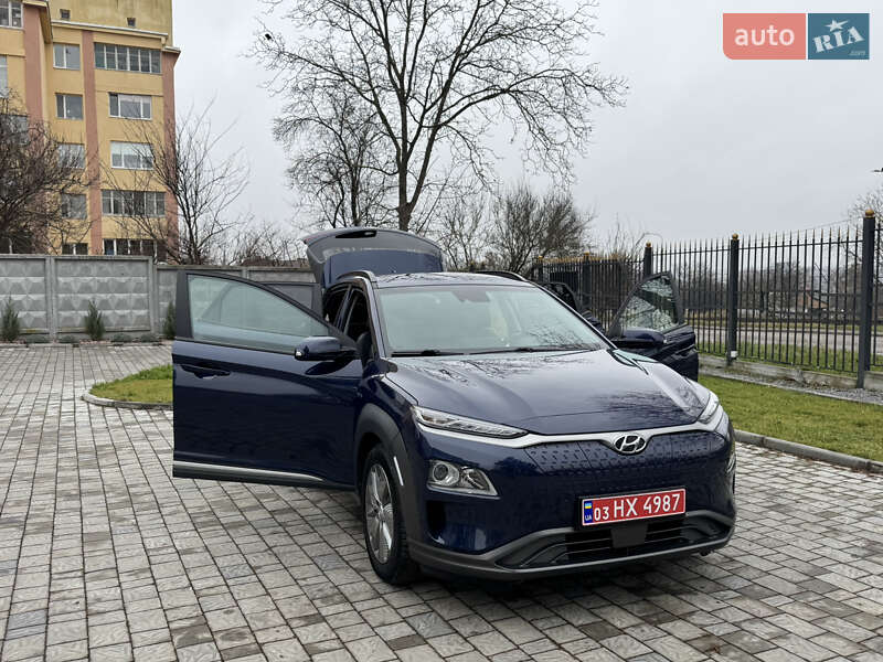 Внедорожник / Кроссовер Hyundai Kona 2020 в Ровно