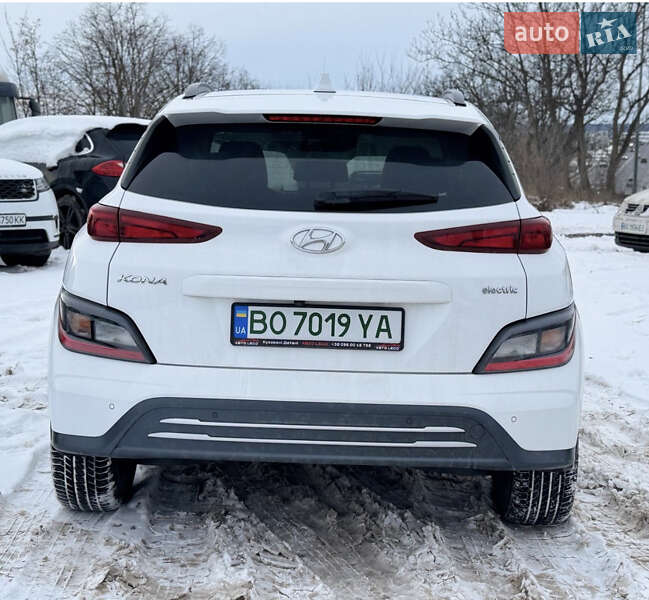 Внедорожник / Кроссовер Hyundai Kona 2022 в Тернополе