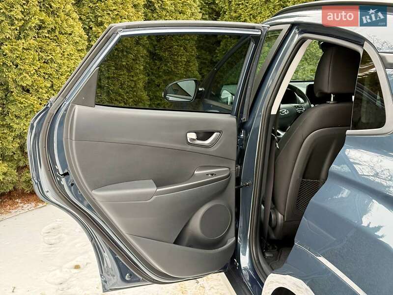 Внедорожник / Кроссовер Hyundai Kona 2021 в Самборе