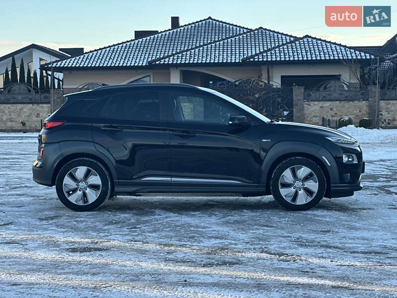 Внедорожник / Кроссовер Hyundai Kona 2020 в Ровно