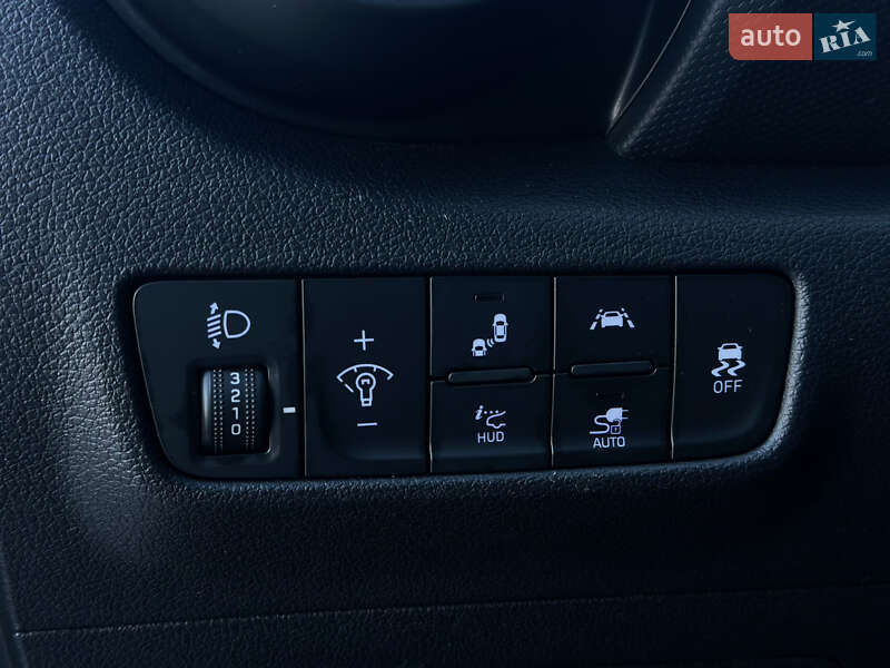 Внедорожник / Кроссовер Hyundai Kona 2020 в Ровно