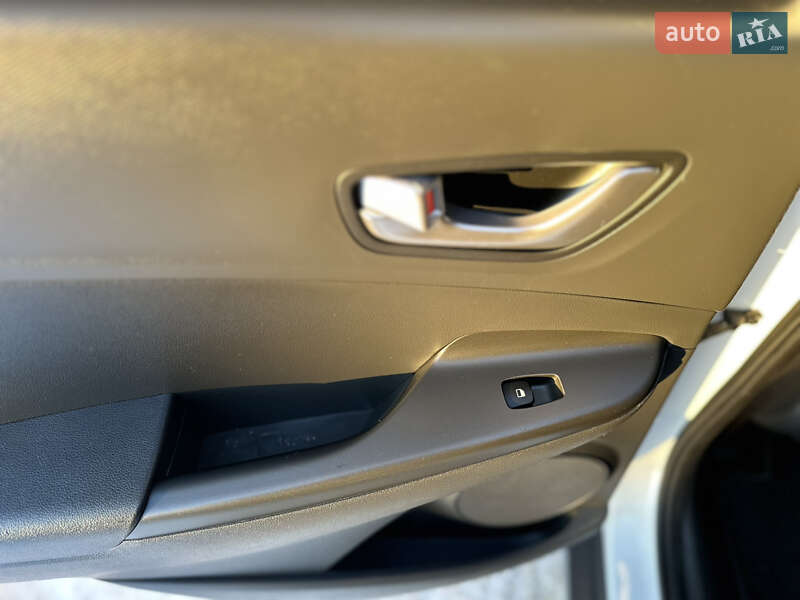 Внедорожник / Кроссовер Hyundai Kona 2021 в Тернополе