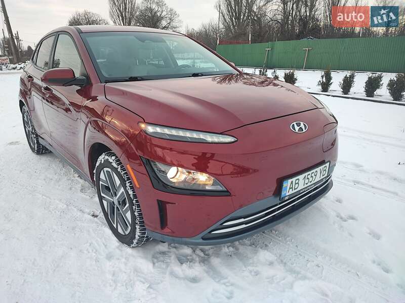 Внедорожник / Кроссовер Hyundai Kona 2023 в Виннице
