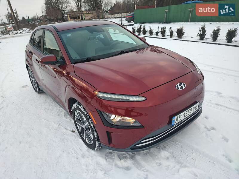 Внедорожник / Кроссовер Hyundai Kona 2023 в Виннице