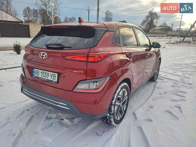 Внедорожник / Кроссовер Hyundai Kona 2023 в Виннице