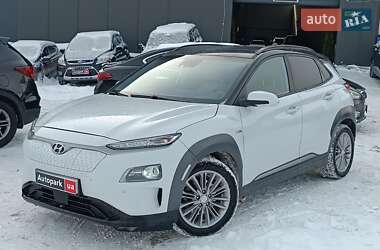 Позашляховик / Кросовер Hyundai Kona 2018 в Львові