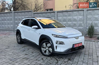 Внедорожник / Кроссовер Hyundai Kona 2018 в Ровно