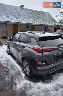 Внедорожник / Кроссовер Hyundai Kona 2020 в Тернополе