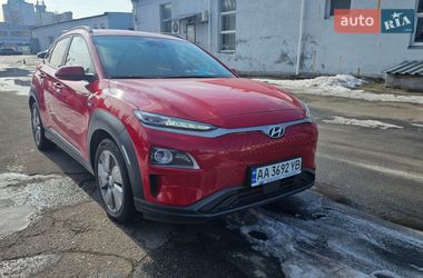 Внедорожник / Кроссовер Hyundai Kona 2020 в Киеве