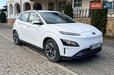 Позашляховик / Кросовер Hyundai Kona 2021 в Золочеві