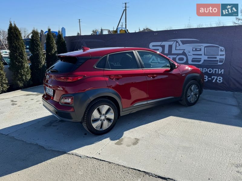Внедорожник / Кроссовер Hyundai Kona 2019 в Львове