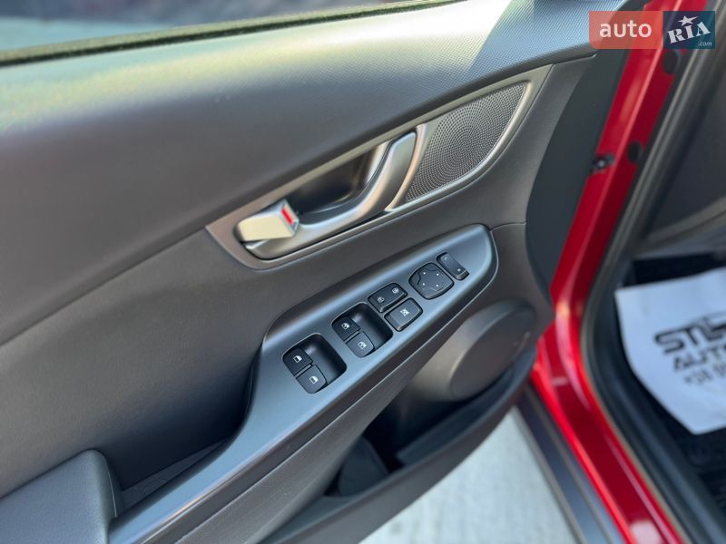 Внедорожник / Кроссовер Hyundai Kona 2019 в Львове