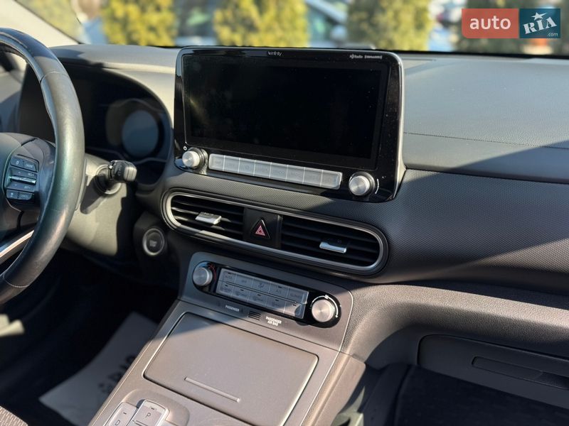 Внедорожник / Кроссовер Hyundai Kona 2019 в Львове