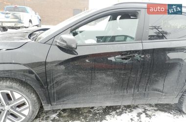 Позашляховик / Кросовер Hyundai Kona 2023 в Івано-Франківську