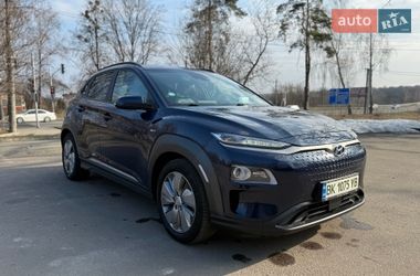 Внедорожник / Кроссовер Hyundai Kona 2020 в Ровно