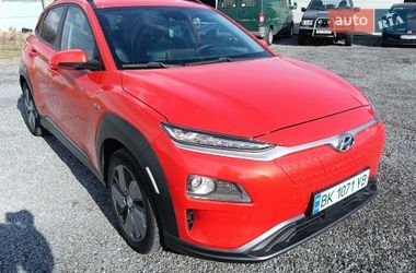 Внедорожник / Кроссовер Hyundai Kona 2019 в Клевани