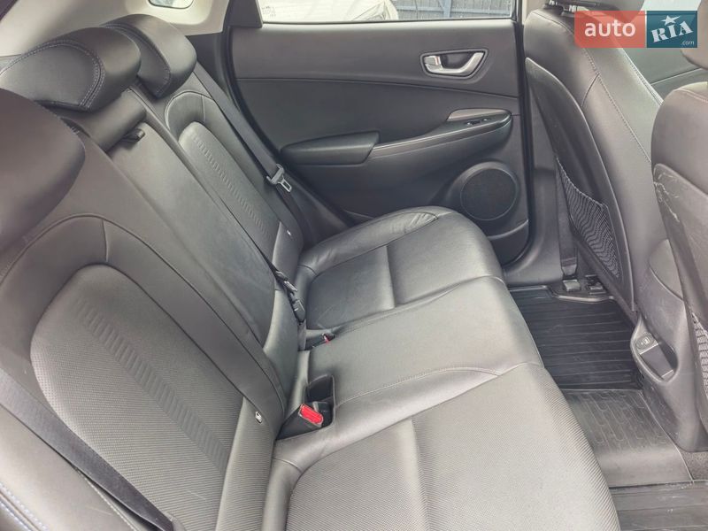 Внедорожник / Кроссовер Hyundai Kona 2020 в Львове