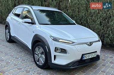 Внедорожник / Кроссовер Hyundai Kona 2021 в Львове