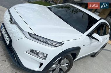 Внедорожник / Кроссовер Hyundai Kona 2020 в Кропивницком