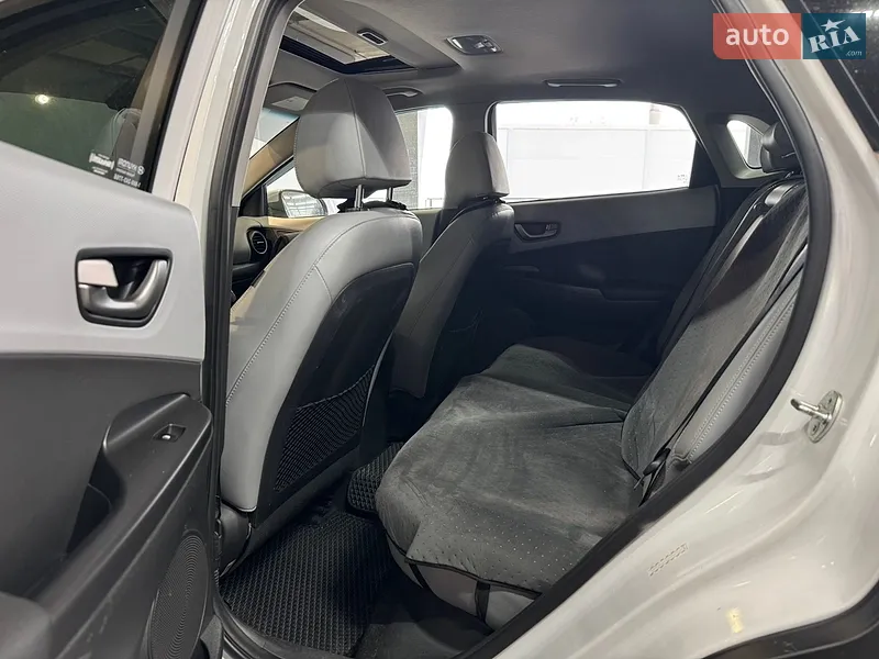 Hyundai Kona 2018 VIN KM8K3CA56JU090370 фото оголошення 7 з 69