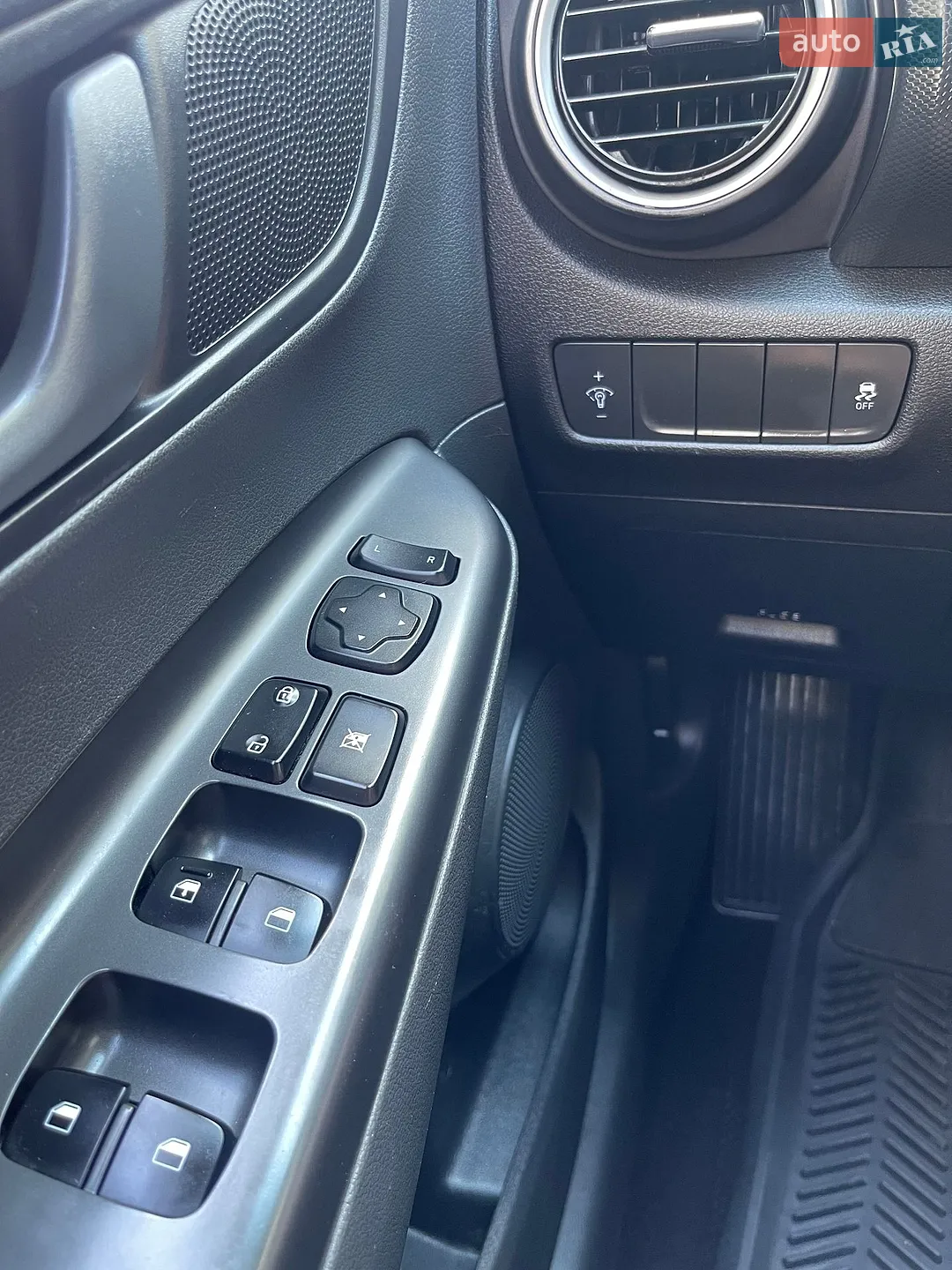 2019 Hyundai Kona - мініатюра 18
