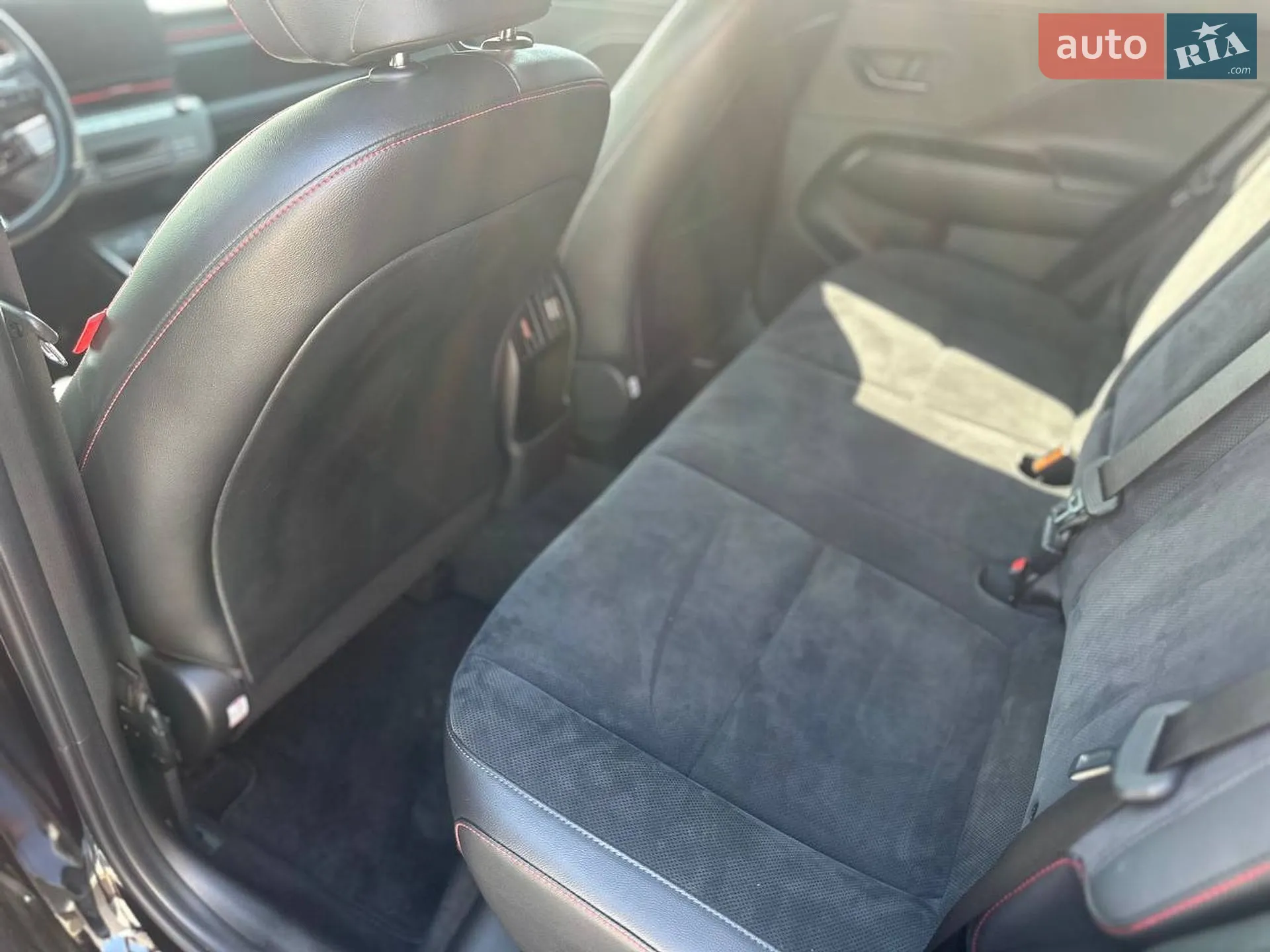 2023 Hyundai Kona - мініатюра 28
