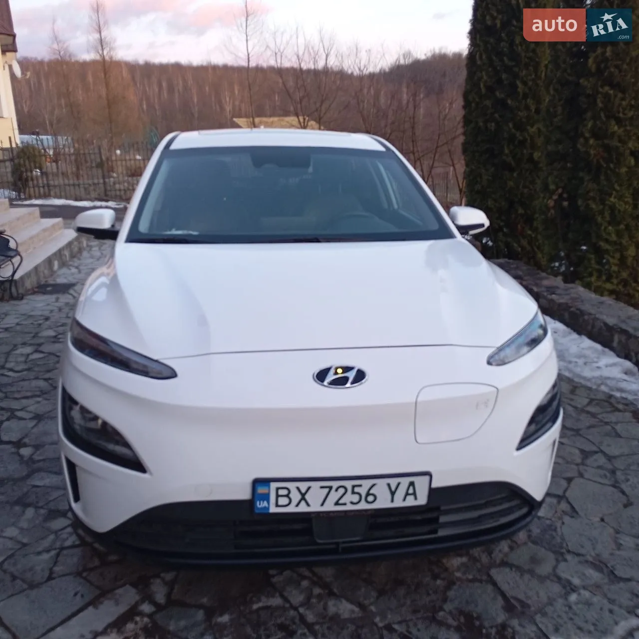 2022 Hyundai Kona - фото 1