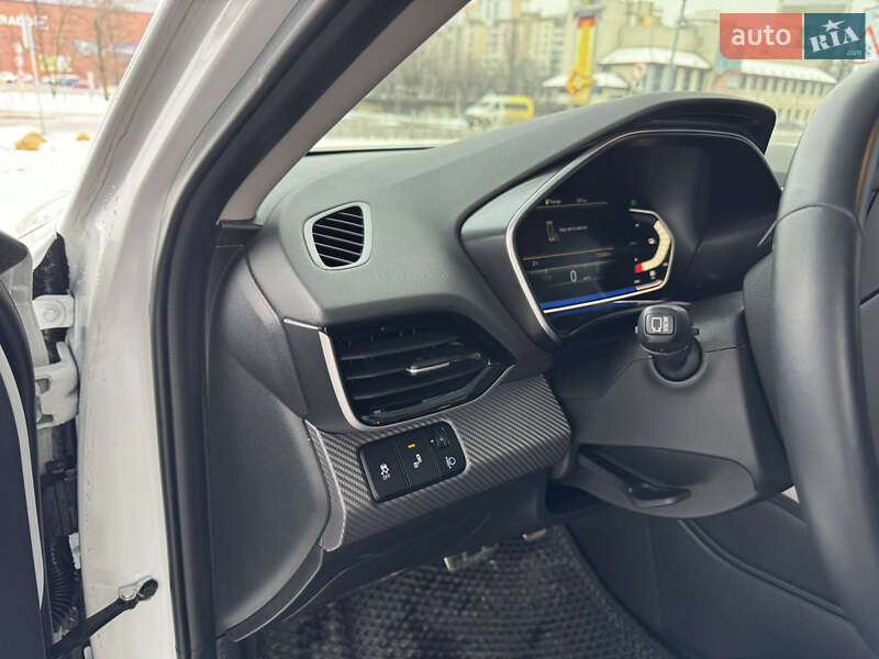 Седан Hyundai Lafesta EV 2021 в Києві