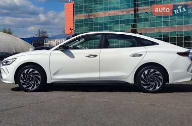 Седан Hyundai Lafesta EV 2020 в Киеве