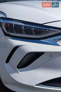 Седан Hyundai Lafesta EV 2020 в Киеве