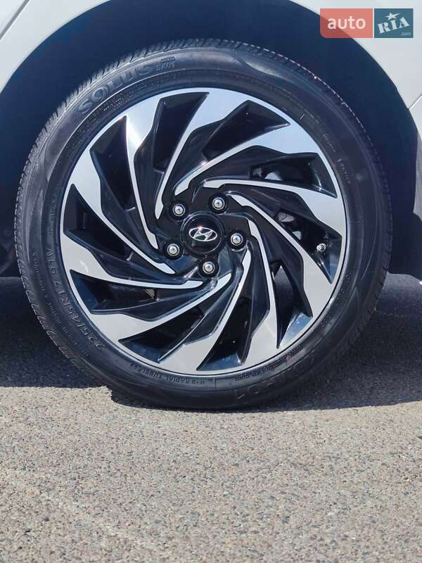 Седан Hyundai Lafesta EV 2020 в Киеве