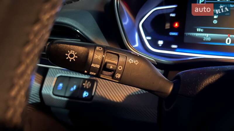 Фастбэк Hyundai Lafesta 2020 в Киеве фото 16 Фастбэк Hyundai Lafesta 2020 в Киеве