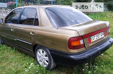 Седан Hyundai Lantra 1992 в Тернополе