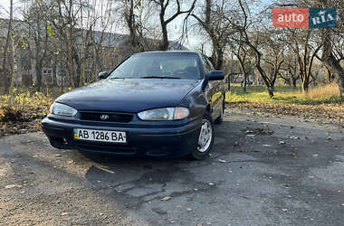 Седан Hyundai Lantra 1994 в Вінниці