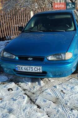 Седан Hyundai Lantra 1994 в Летичеве