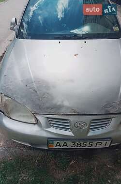 Седан Hyundai Lantra 2000 в Києві