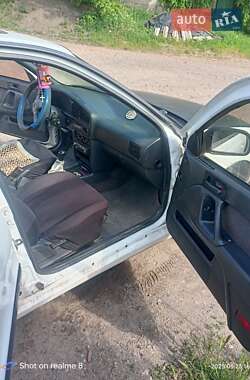 Седан Hyundai Lantra 1994 в 