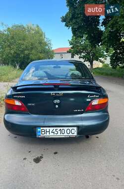Седан Hyundai Lantra 1995 в 
