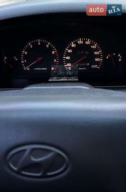 Седан Hyundai Lantra 1993 в 